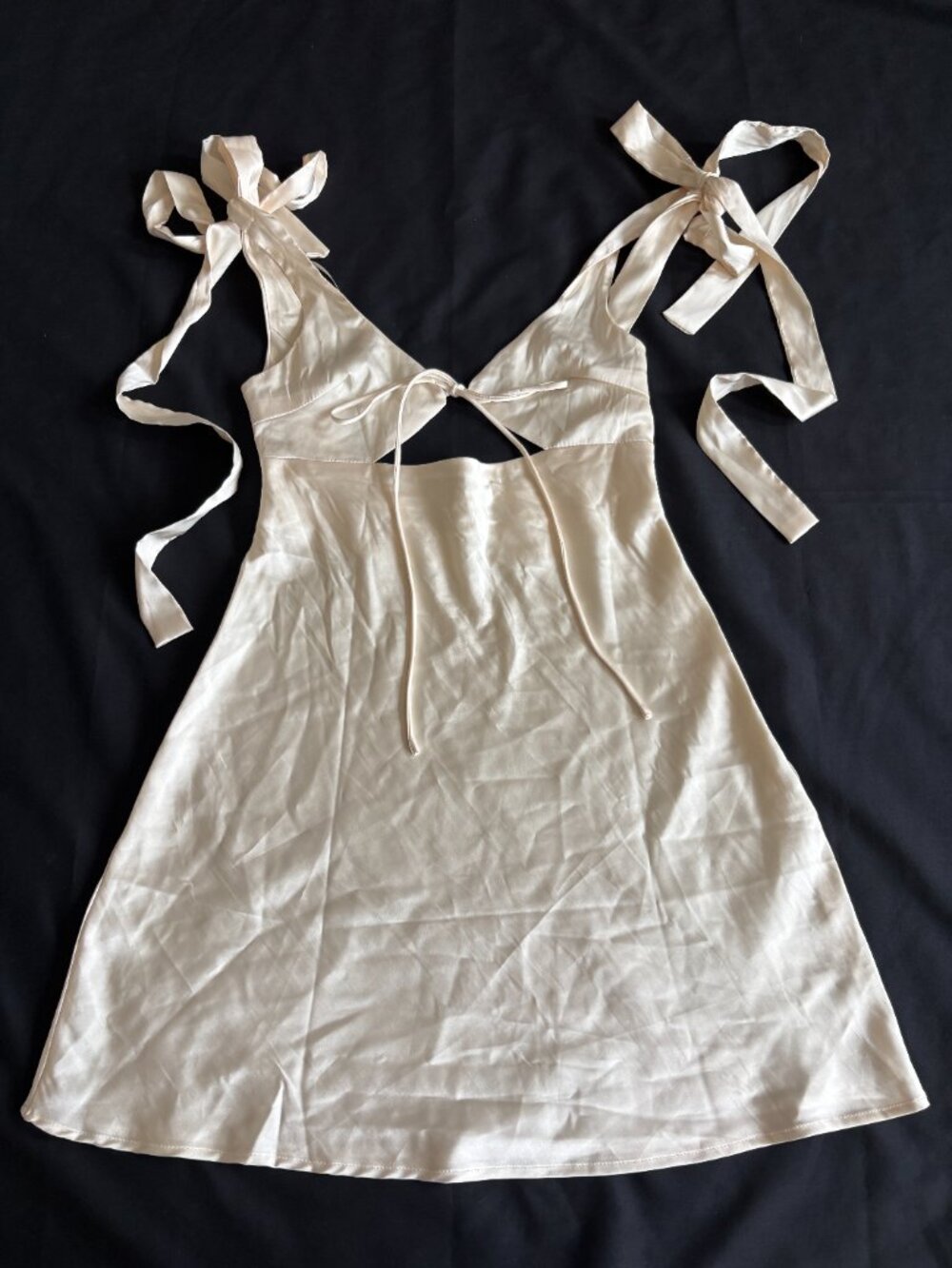Lioness Cream Mini Dress XS – Satin Tie‑Strap, Cutout Front